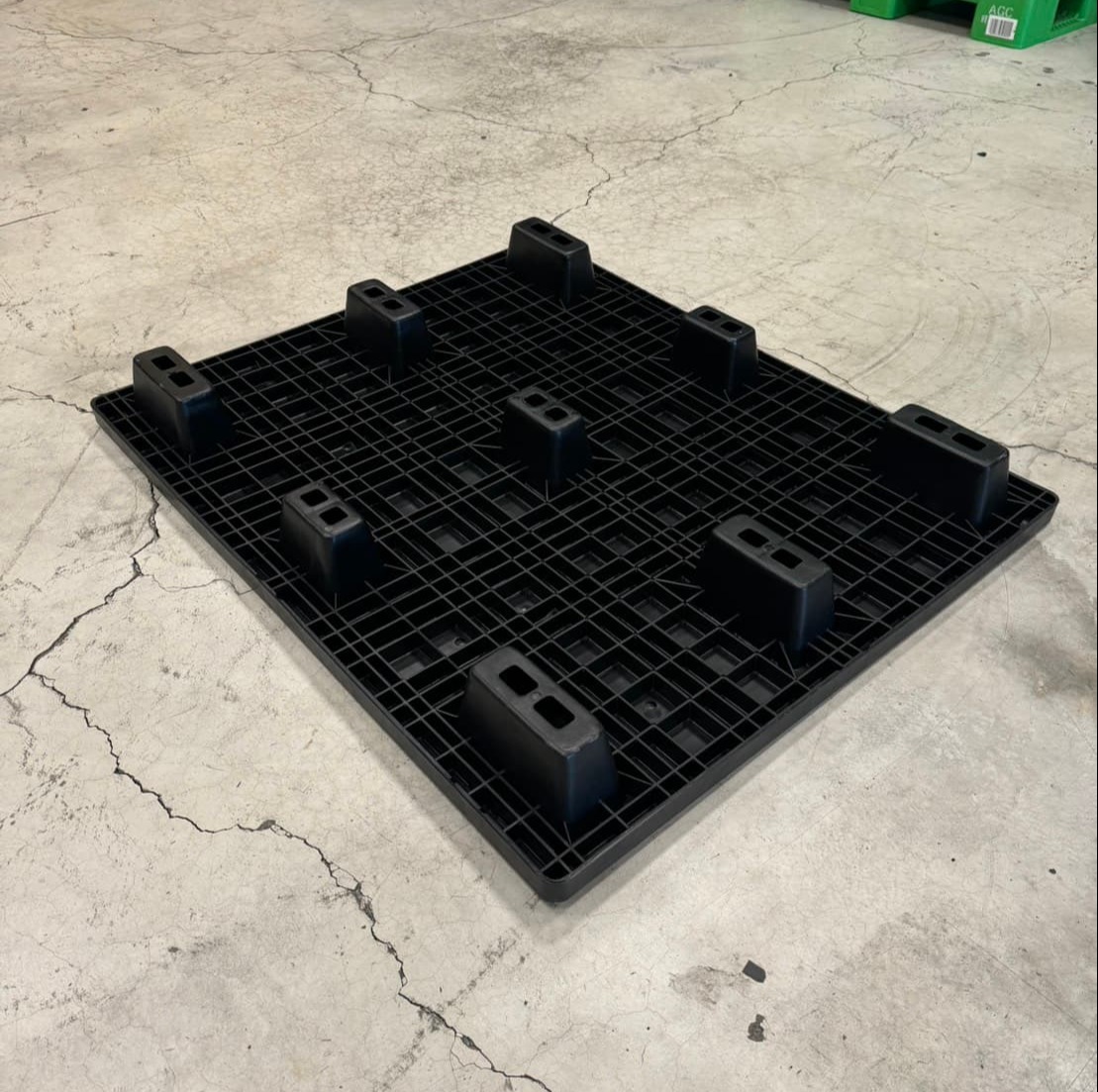 南台塑膠EPD套疊式塑膠棧板規格比較